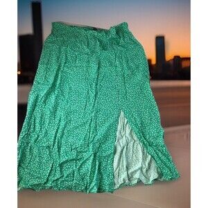 New Look Women’s Skirt Green Floral Size 14 NWT